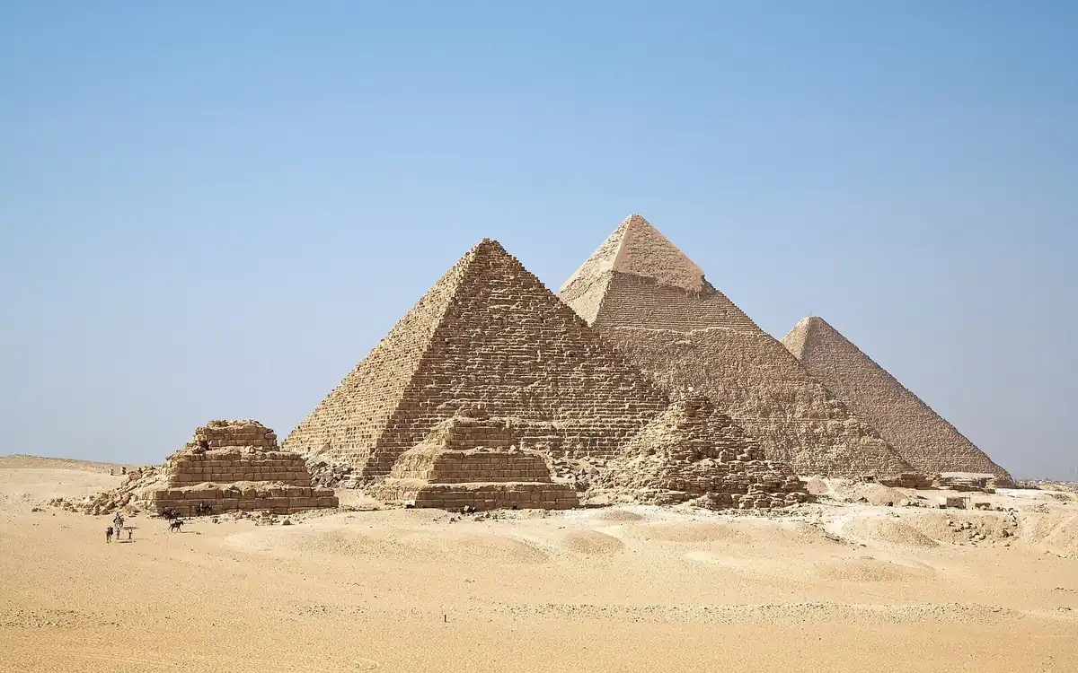 From Sharm to the Pyramids and the Grand Egyptian Museum in a day